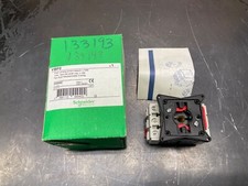 SCHNEIDER VBF0 EMERGENCY DISCONNECT SWITCH NO HANDLE #48E44