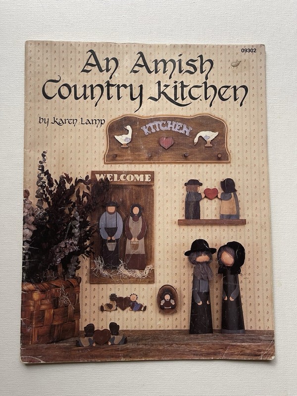 Vintage 1986 An Amish Country Kitchen - A Booklet by Karen Lamp #09302 Crafts