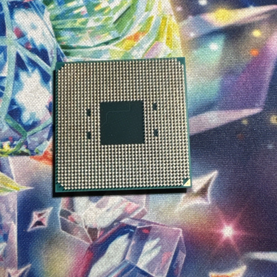 AMD A12-9800 3.8GHz 4-Core 8-GPU 2M Socket AM4 65W CPU Processor - Image 2 of 2