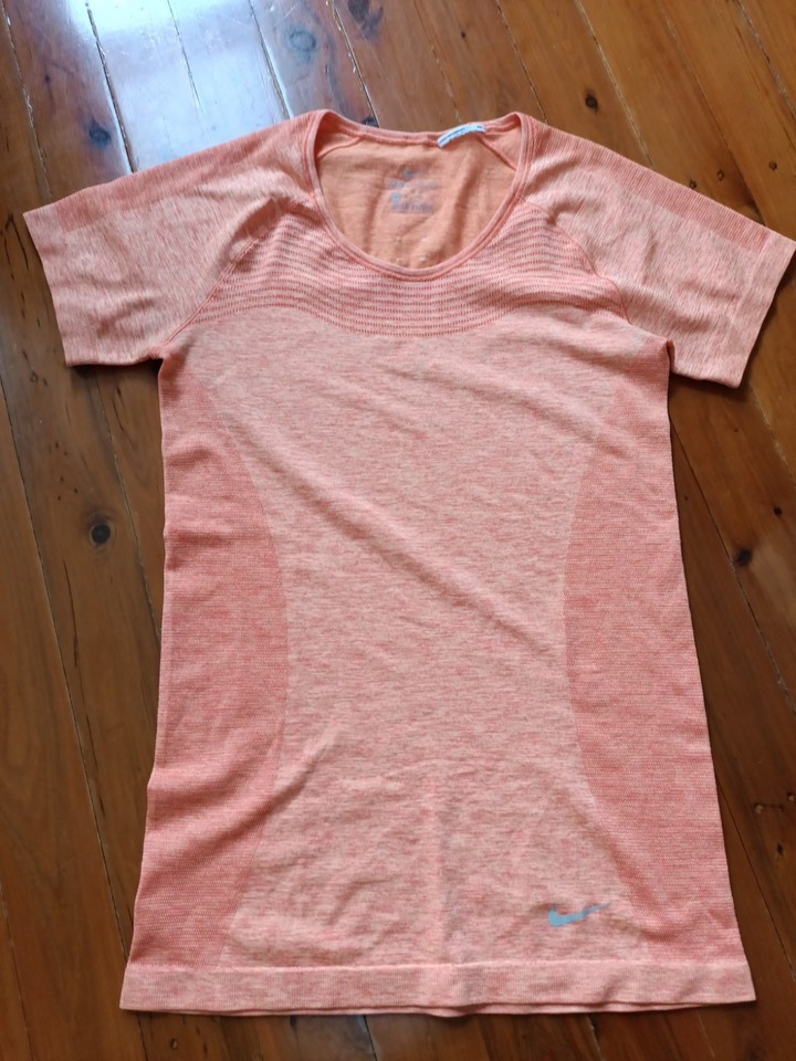 Nike Women’s Orange Dri Fit Running Gym Short Sleeve Tshirt Top - Size XS EUC