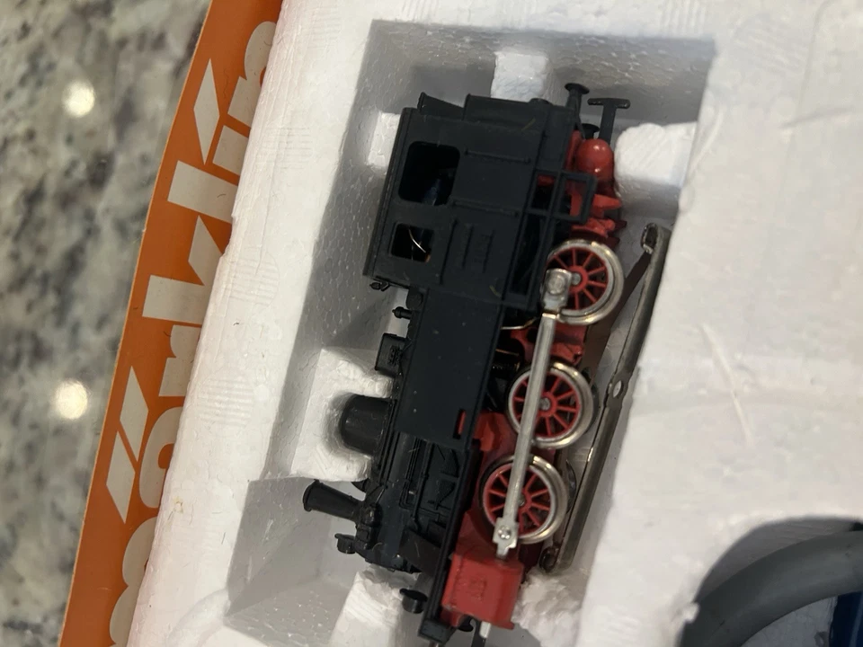 MARKLIN HO Model Train Train Set 0974 A with Original Box No Locomotive Engine - Image 3 of 4