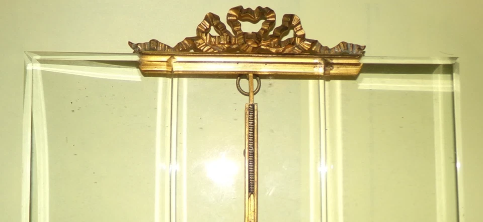 Ancien CADRE PHOTO 19ème Verre Biseauté et Laiton Nœud Louis XVI napoléon triple - Photo 4/4