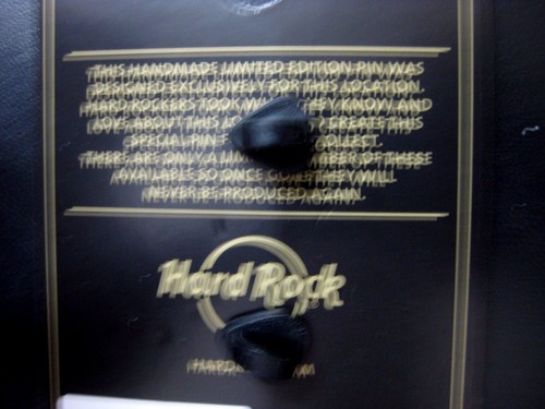 Hard Rock Cafe Online Sexy Police Girl Series / 2015 / Pin # 1 / P.11* - Picture 4 of 6