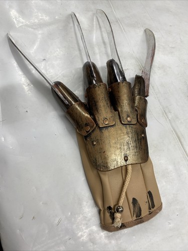 Rubies Nightmare On Elm Street Freddy Krueger Supreme Edition Deluxe Glove