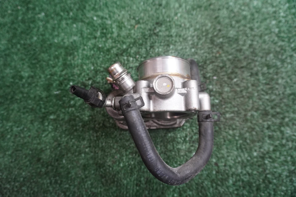 2011 CHEVROLET Aveo 1.6L THROTTLE BODY OEM 136K Miles 55561495 - Image 3 of 4
