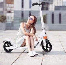Kids / Adult Scooter with Easy-Folding System White NEW
