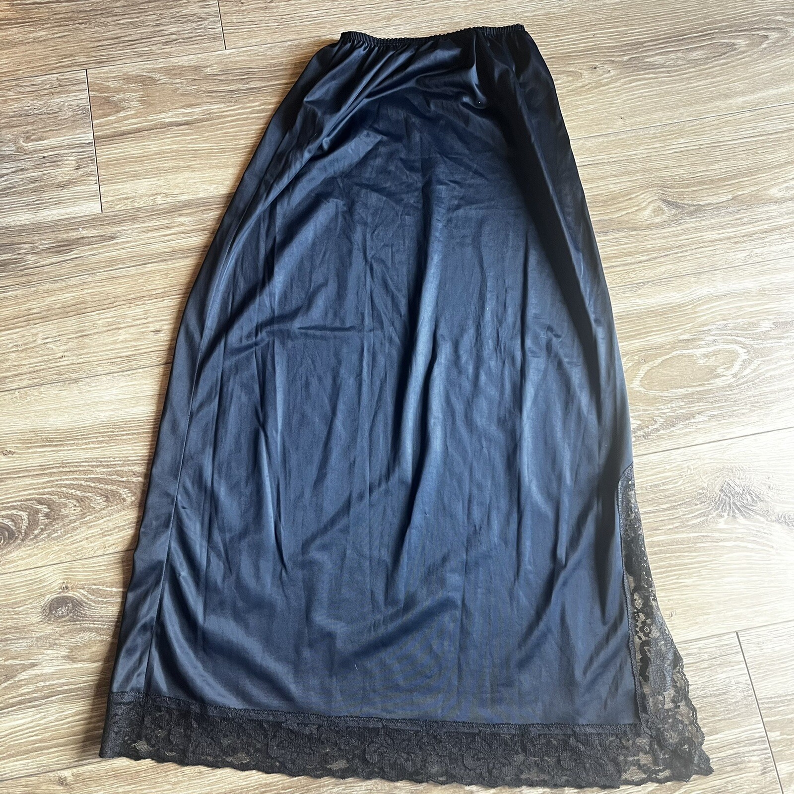 Antron III Half Slip Maxi Women Medium Nylon Lace Trim Slit Black USA