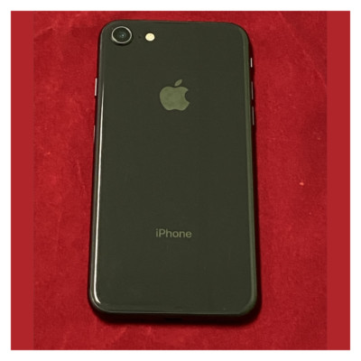 Apple iPhone 8 Unlocked iOS 64GB 128GB 256GB Silver Gray Tracfone Metro PCS 4G