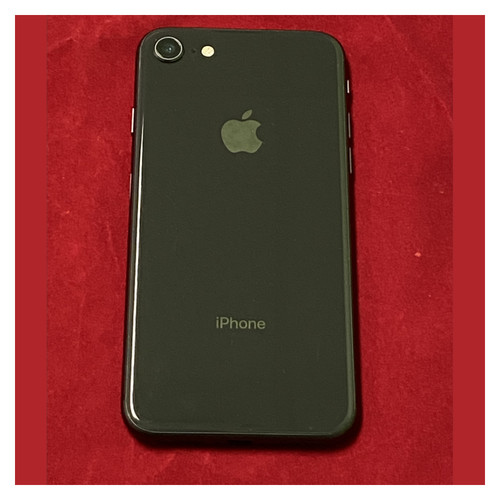 Apple iPhone 8 Unlocked iOS 64GB 128GB 256GB Silver Gray Tracfone Metro PCS 4G