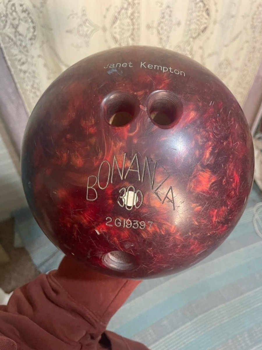 Vintage 70s Bonanza 300 Bowling Ball in Marbled Red | eBay