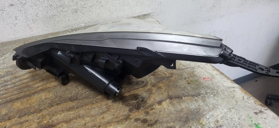 Faro Nissan 370Z 2009-2017 lado del pasajero usado LED OEM *DC9366 Foto 4 de 4