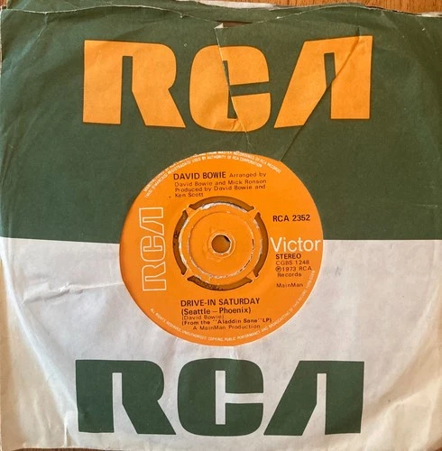 DAVID BOWIE - DRIVE-IN SATURDAY ORIGINAL UK 7” RCA SINGLE NEAR MINT CONDITION