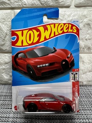 Hot Wheels Quarter Mile Heroes 2/5 '16 Bugatti Chiron 201/250 Red