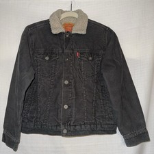 Levi  s Green Corduroy Sherpa Trucker Jacket for boys size Medium 10/12