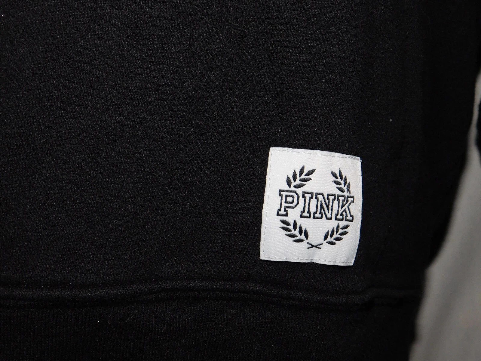 UNDERCOVER FELPA CON CAPPUCCIO ROSA VICTORIA'S SECRET ESERCITO STATUNITENSE 5TH & OCEAN taglia M