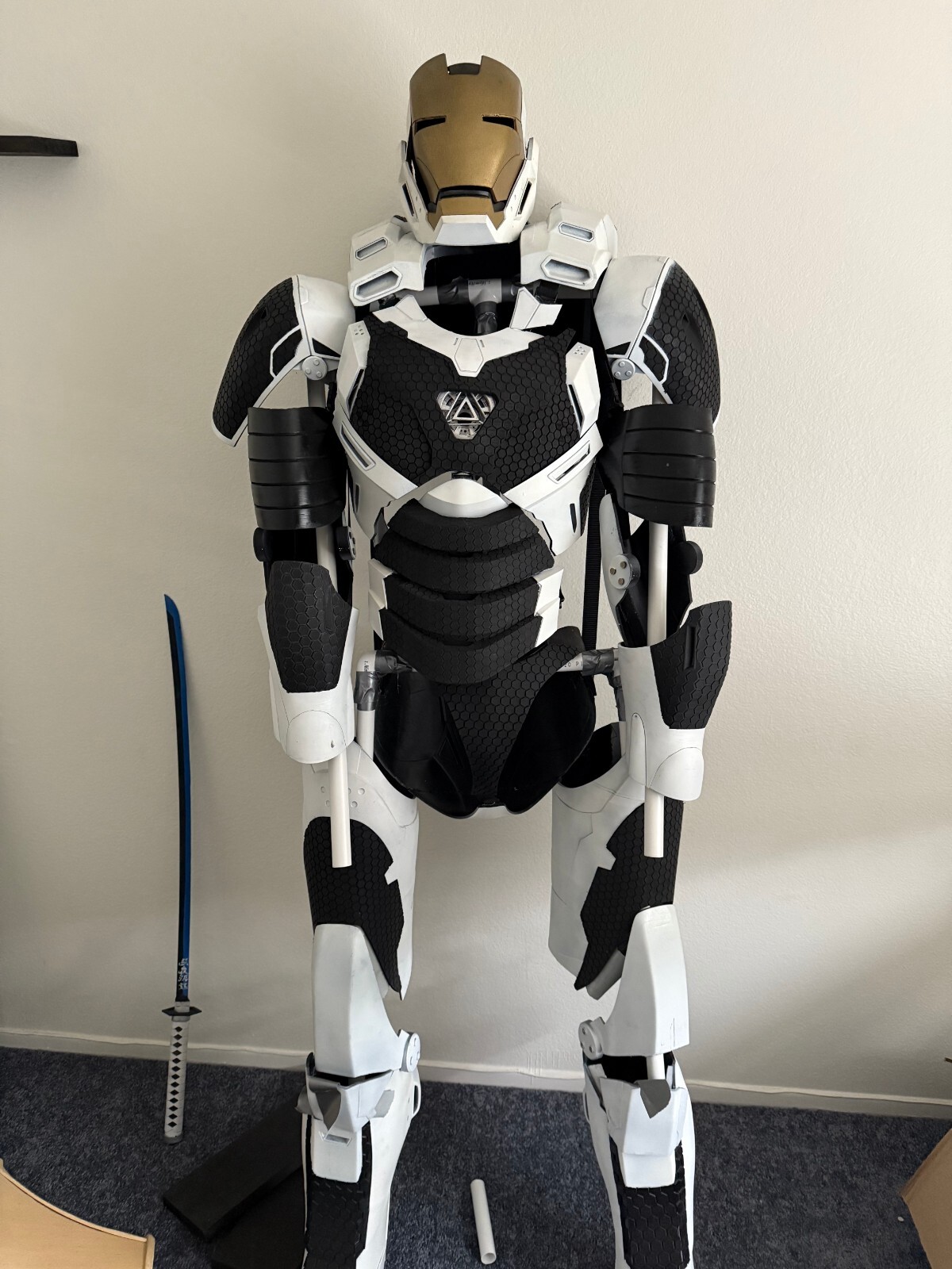 Full Size Wearable 3-D Printed Iron Man Suit Starboost Mark 39