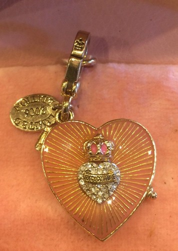 2006 JUICY COUTURE LIMITED EDITION PINK HEART LOCKET CHARM YJRU0657 - Picture 2 of 5