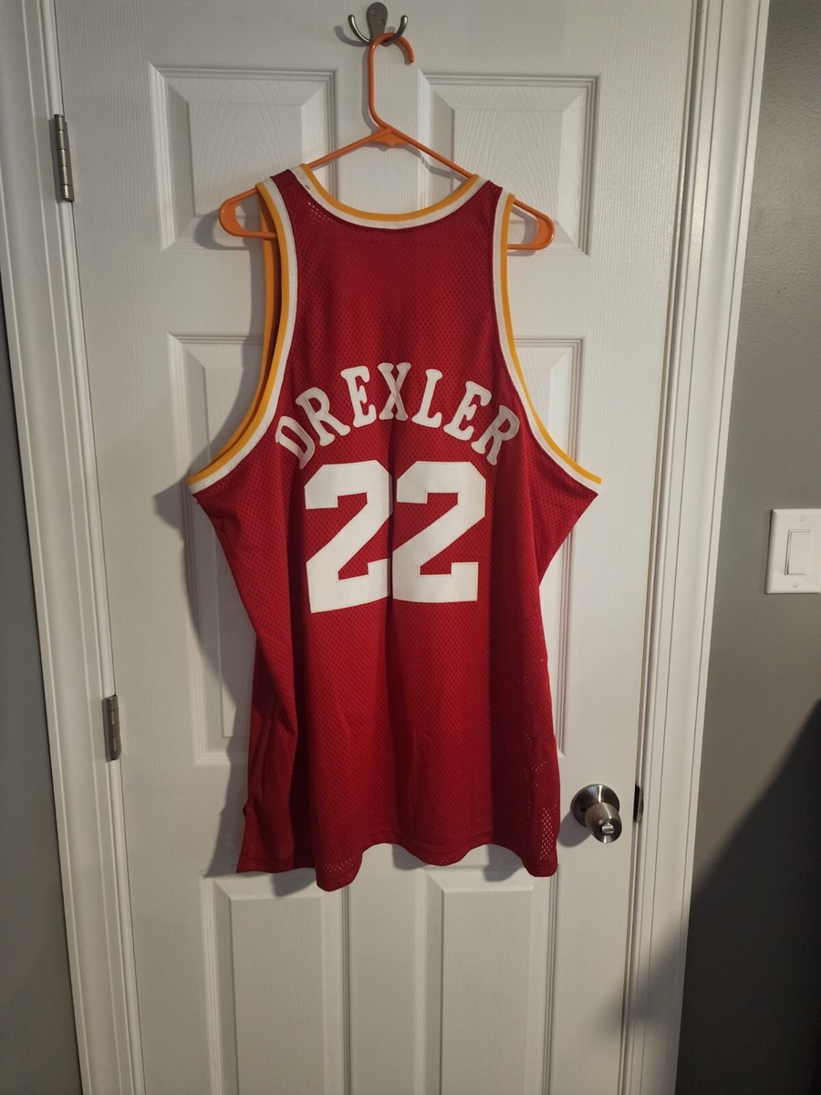 Authentic VINTAGE Clyde Drexler Mitchell & Ness 94-95 Rockets