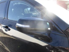 Used Right Door Mirror fits: 2023 Cadillac Xt4 w/integral turn signal opt DNP w/