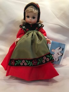 MADAME-ALEXANDER-592-Sweden-8-Doll-International-Series-w-Box-Tags-Mint