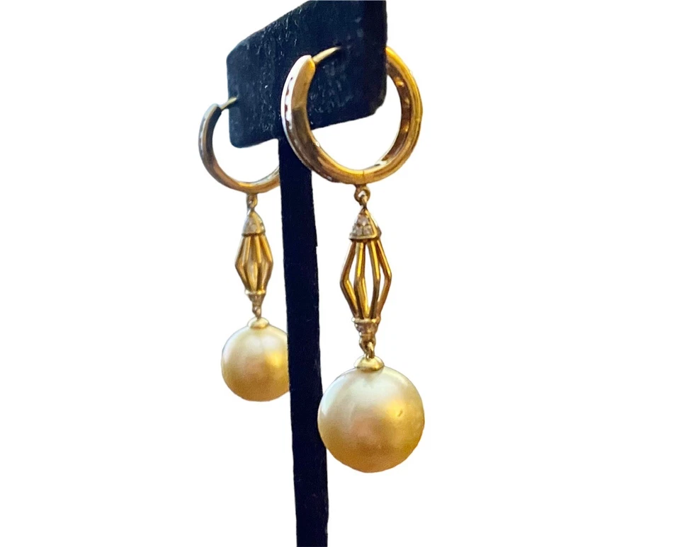 Vintage 10k Yellow Gold Designer Cream Color Round Pearl Diamond Dangle Earrings - Image 4 of 4