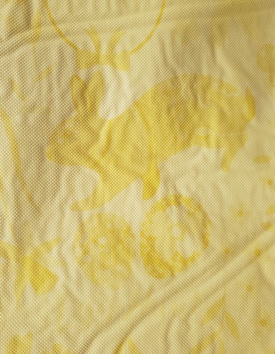 Vinyl Flannel Back Tablecloth 52"x70" Oblong, EASTER THEME ON YELLOW # 1, HP - Picture 12 of 17