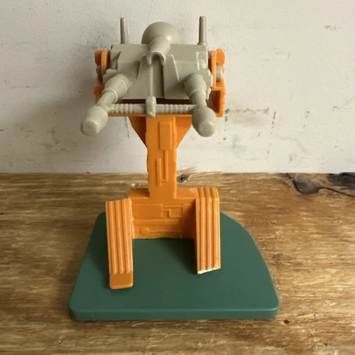 VINTAGE HE-MAN MOTU CASTLE GRAYSKULL LASER CANNON TURRENT WITH BASE PLATE