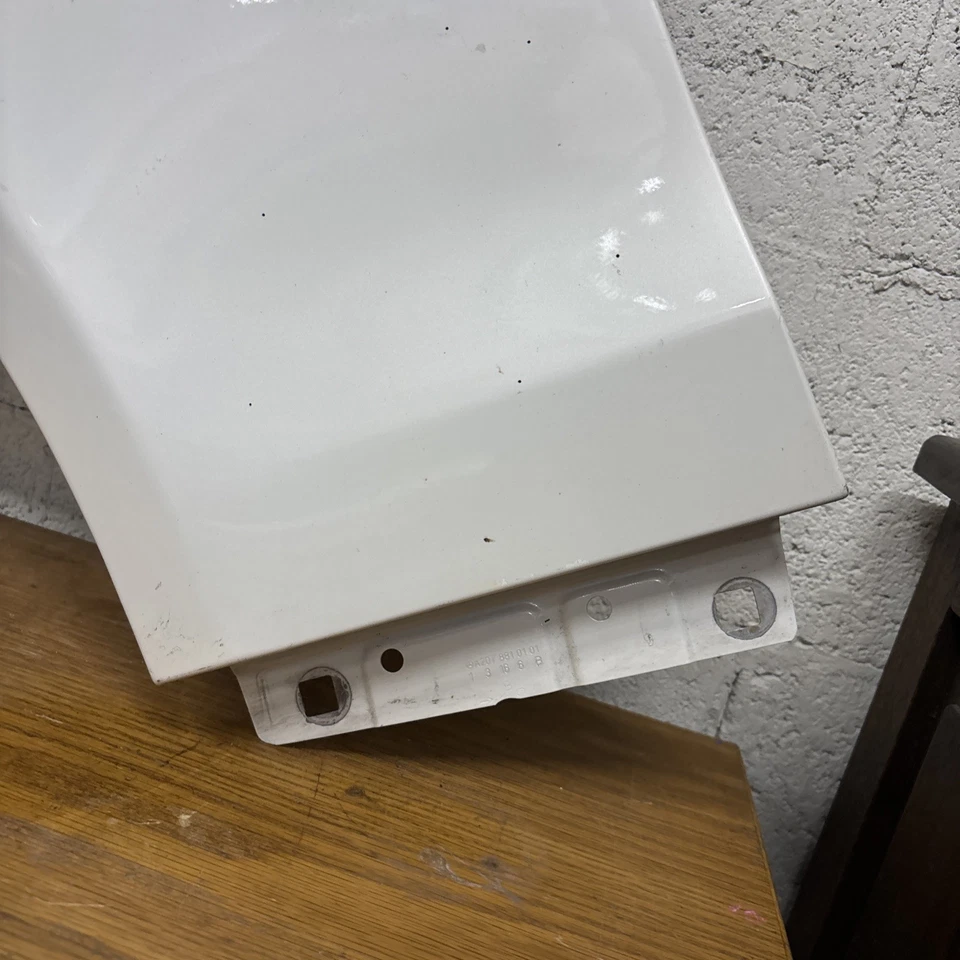 Guardabarros izquierdo del lado del conductor Mercedes Benz W207 Clase E 2010-17 cupé descapotable #2409 Foto 2 de 4