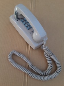 WESTERN ELECTRIC Wall Mount Telephone 2554BMP 77080 Beige