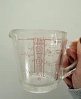 Pyrex Measuring Cup 508  1 Cup Red Lettering Closed D Handle USA Vintage