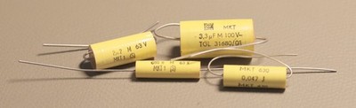 1x RFT DDR MKT Kondensator Axial 33 47 68 220 330 nF 100 630 V THT TGL 43199 NOS