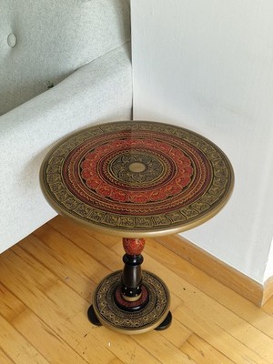 Handbemalter runder Couchtisch lebendige Kunst reines Holz - rotes Naksheen-Design