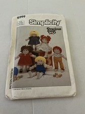 Vintage 1985 Simplicity Doll Pattern And Clot...