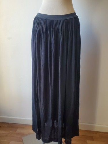 Yves Saint Laurent Rive Gauche, Jupe Longue Plissée Yves Saint Laurent Rive Gauche Vintage Année 70