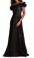 Tadashi Shoji CHY25432 Margaux OffShoulder Floral Ruffle Trim Gown SZ 10 Black