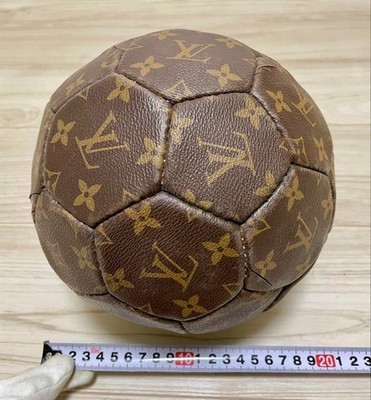 ルイヴィトン サッカーボール FIFAワールドカップ2006 限定 希少品 LOUIS VUITTON M99054 FIFA World Cup 2006 Germany Soccer Ball