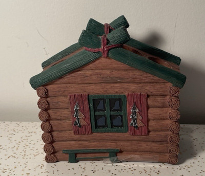 Unbranded, log cabin, 4 toothbrush holder . Brown Green Resin. Rustic Decor.