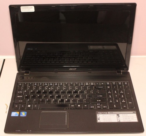 Acer Aspire 5742 i3 schwarz Windows 10 Laptop mit 8gb Ram & 240gb SSD Festplatte