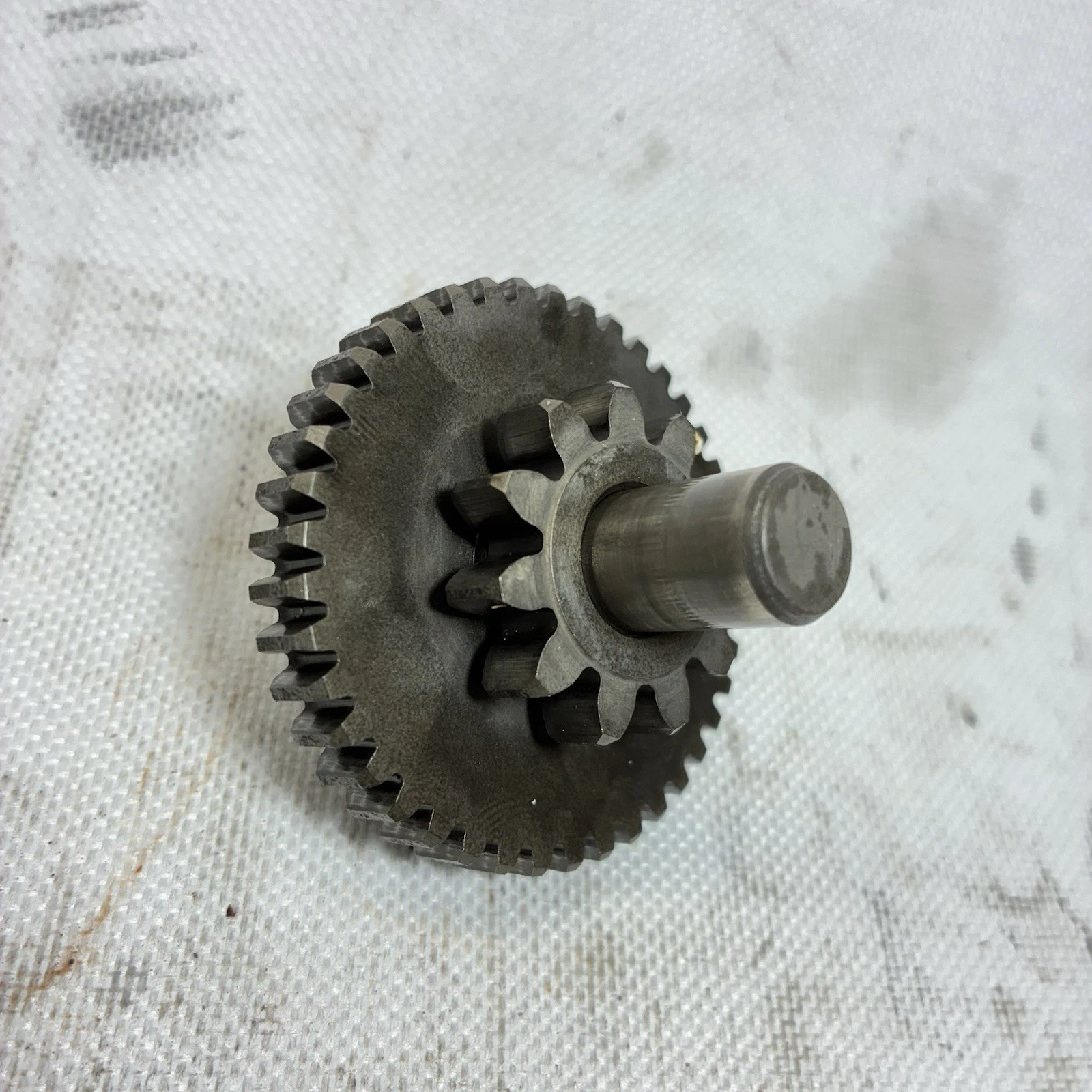 1986 YAMAHA BW 200 Starter Idler Gear bw200 bw200e big wheel oem original