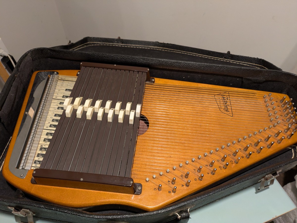 オートハープ　オスカーシュミット　ヴィンテージ Vintage Oscar Schmidt Autoharp W/original Case And Music
