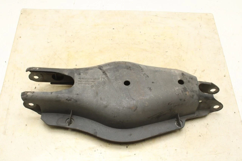 10-16 Mercedes-Benz E350 Sport 4Matic AWD Rear Suspension Right Control Arms Set - Image 3 of 4