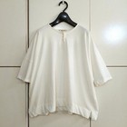 Foto 1 di 9