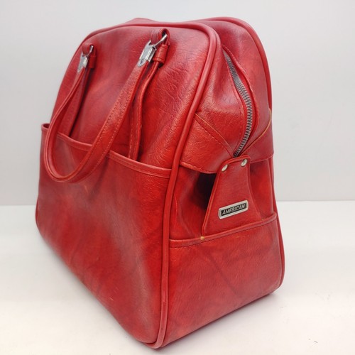 Vintage American Tourister Escort Carry on Luggage Bag Red Faux Leather Nice - Picture 4 of 13