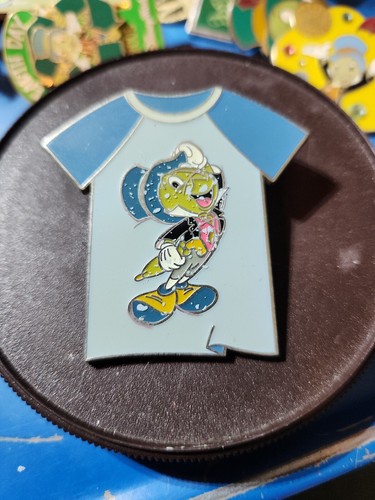 Disney Official Conscience Jiminy Cricket T-Shirt limitierte Auflage 250 Pin