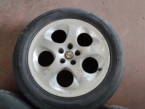 N.4 CERCHI LEGA - ALFA ROMEO - 5 FORI 16" 6,5Jx16H2 ET41,5 - 205 65 R16 91V EST - Picture 8 of 19