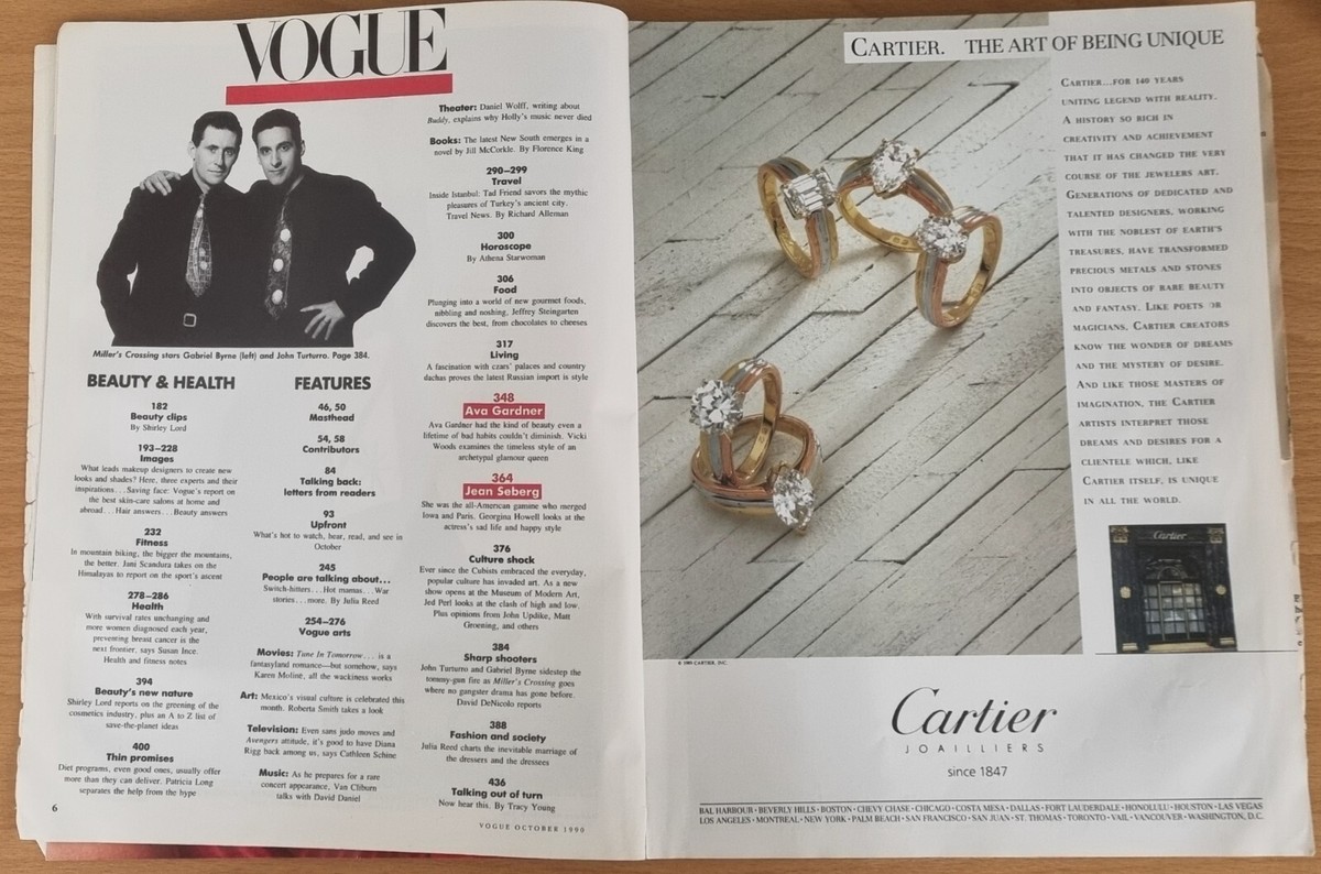 AMERICAN VOGUE MAGAZINE DEC OCTOBER 1990 COVER CINDY AMERICAN VOGUE MAGAZINE DEC OCTOBER 1990 COVER CINDY