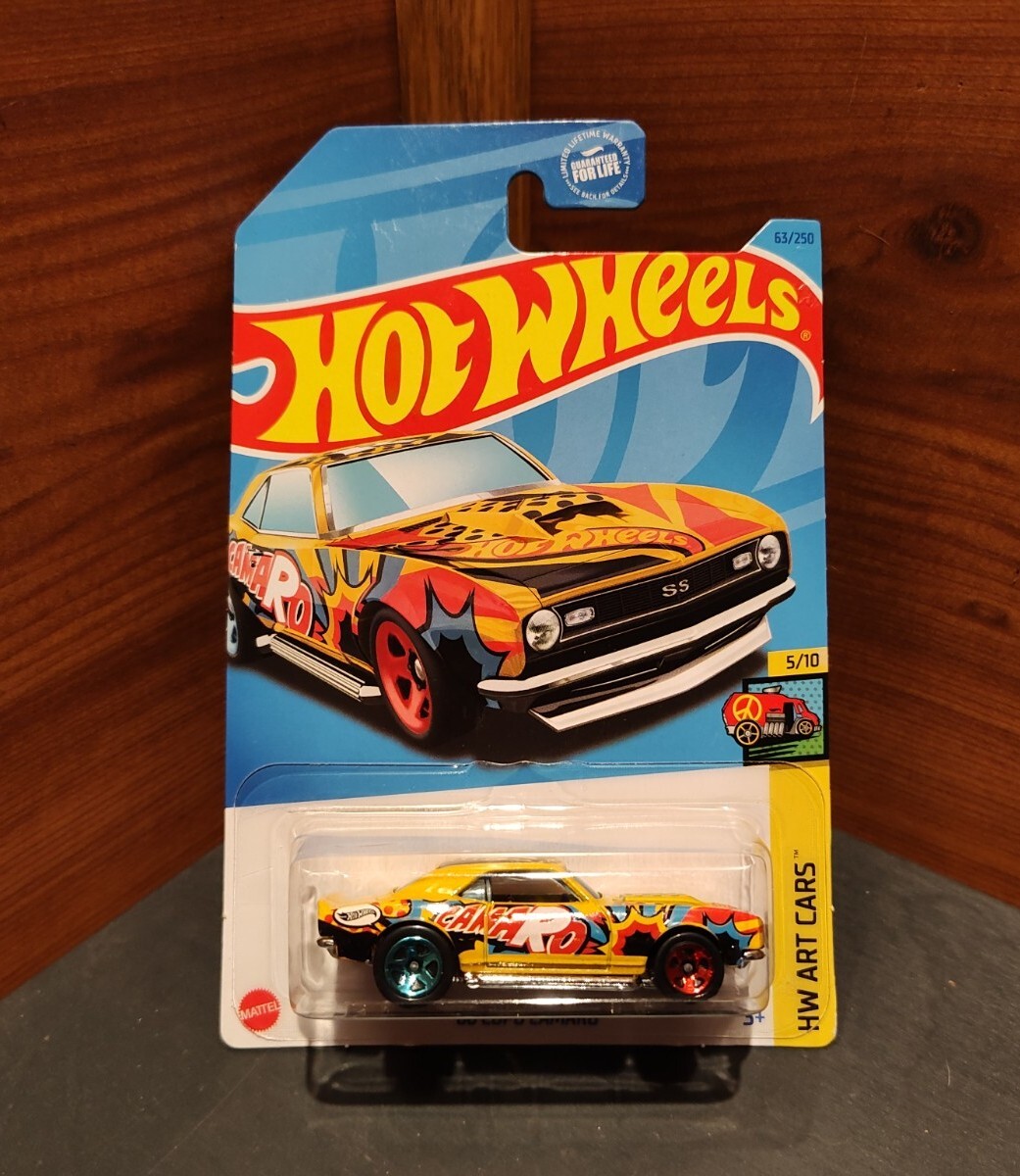 NEW 2023 HOT WHEELS™/MATTEL '68 COPO CAMARO® HW ART CARS™ 5/10 1