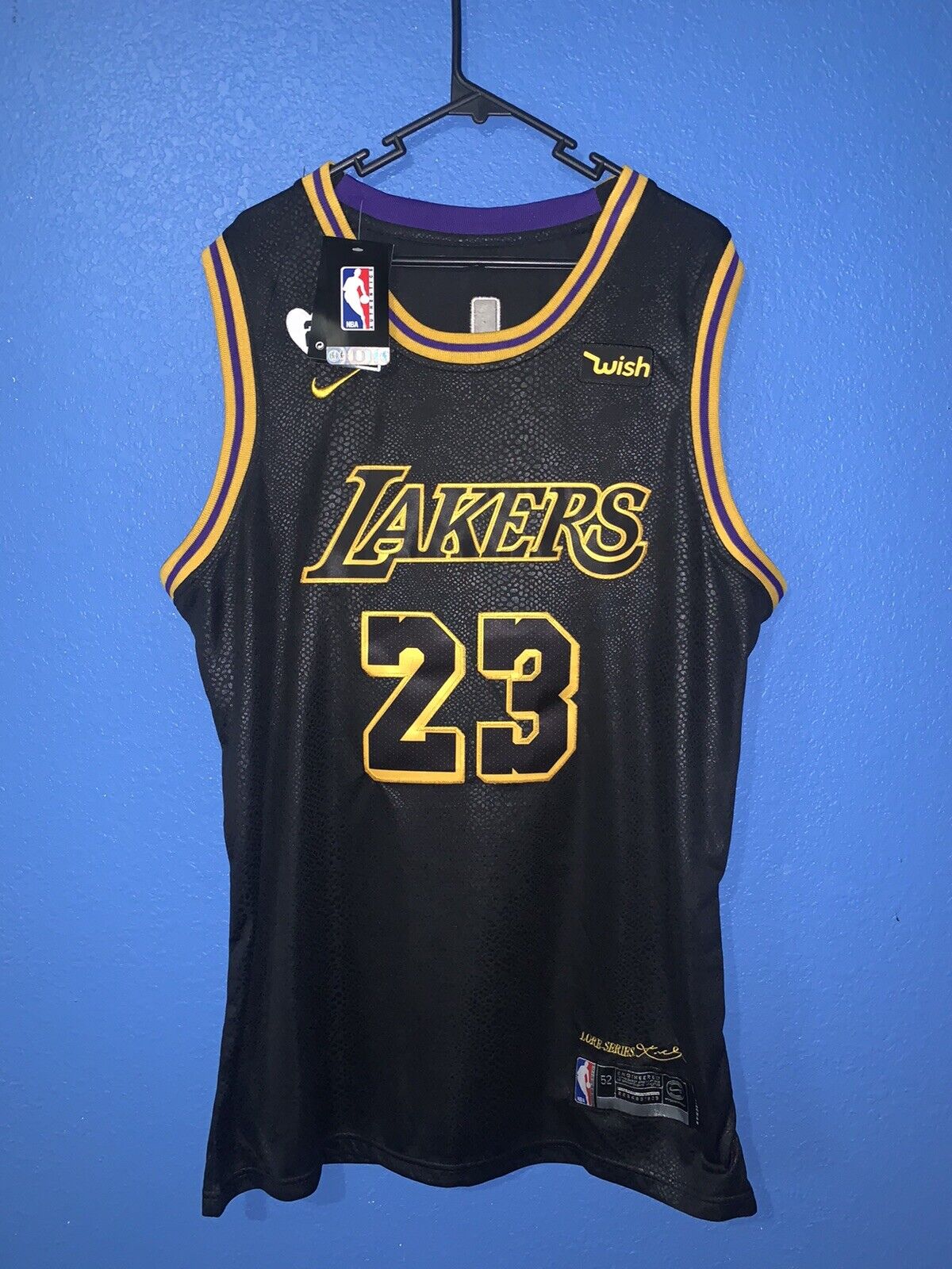 Lebron James Los Angeles Lakers jersey size XL (52) Black Mamba Edition