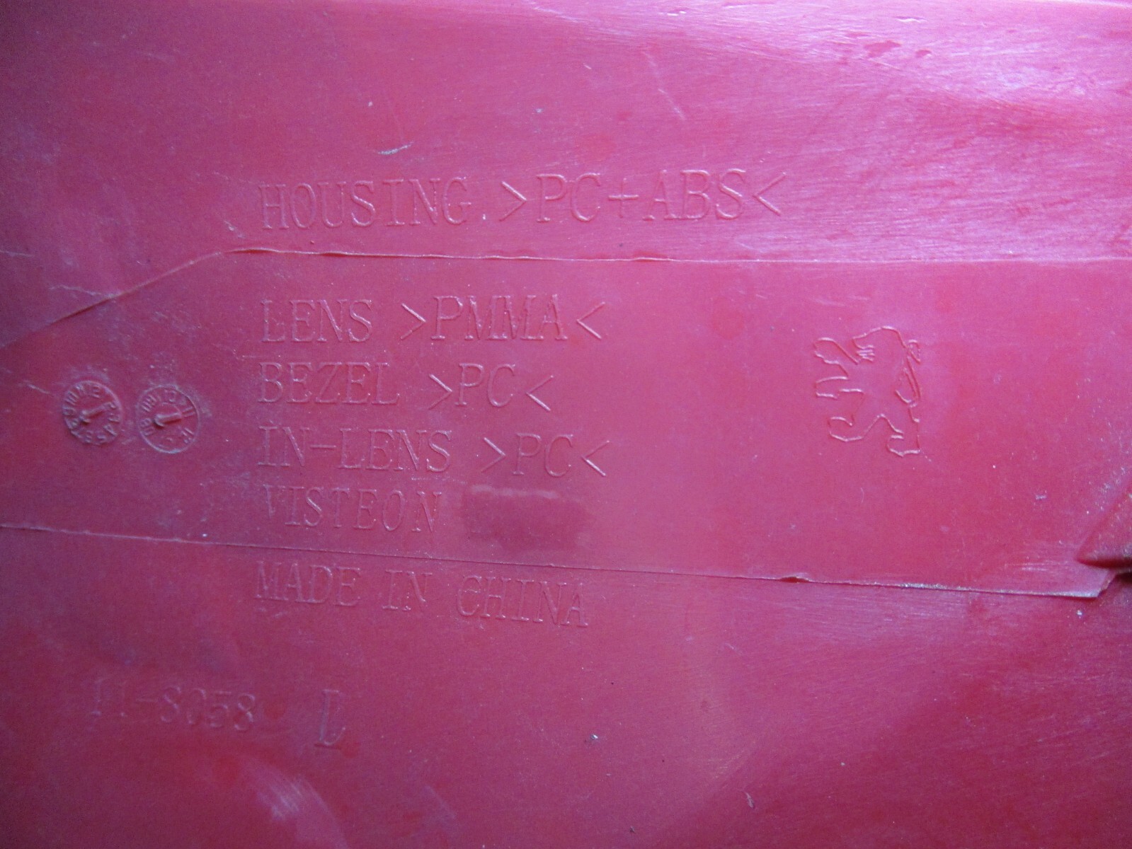 Foto 10 di 11