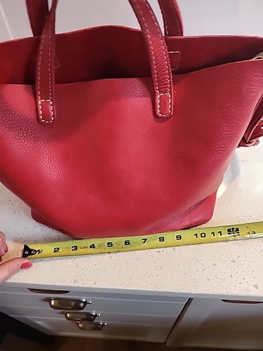 Portland Leather Goods Medium Crossbody Tote Red Leather - Picture 14 of 15